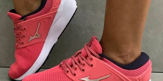 [NETSHOES] Tênis MIZUNO Titan Feminino – Rosa