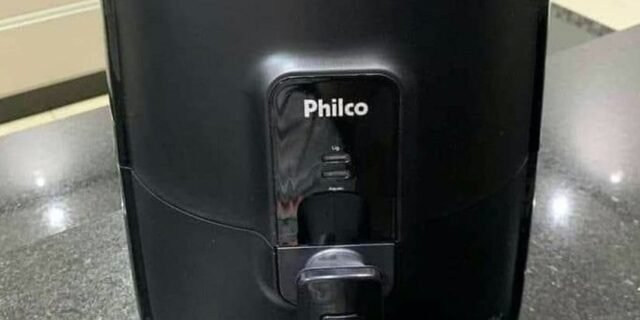 [MAGAZINE] Fritadeira Elétrica sem Óleo/Air Fryer Philco – Gourmet Black PFR15P Preto 4L