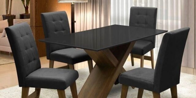 [CASASBAHIA] Conjunto De Mesa Para Sala de Jantar Preto Dubai 1,35m MDF com 4 Cadeiras Castanho / Preto