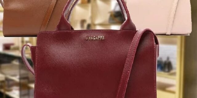 [MAGAZINE] Bolsa Tote Anacapri Média Feminina *(2 Cores)*