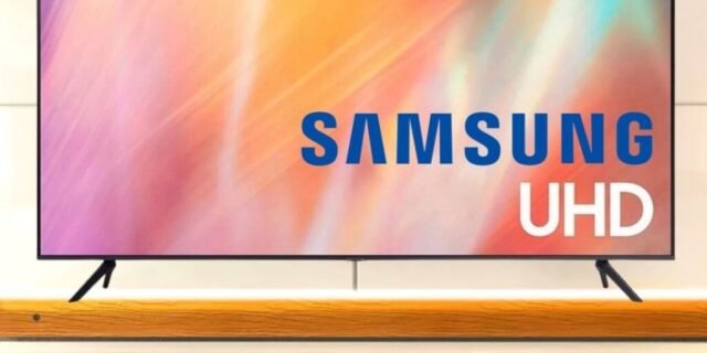 [CASASBAHIA] Smart Tv Led Crystal UHD Samsung LH50BEAHVGGXZD ou LH55BEAHVGGXZD