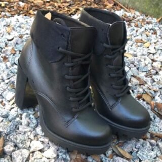 [MAGAZINE] Bota Tratorada Moleca Cano Médio Feminina