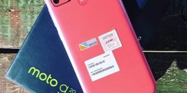 [MAGAZINE] Smartphone Motorola Moto G20 64GB 4G – 4GB RAM Tela 6,5” Câm. Quádrupla + Selfie 13MP