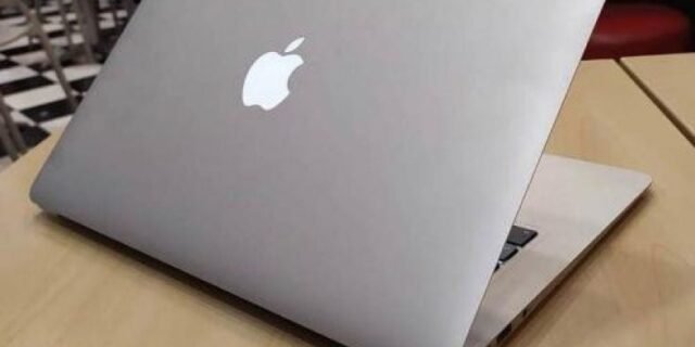 [SUBMARINO] Macbook Air 13″ Apple M1 (8gb 256gb Ssd) Cinza Espacial