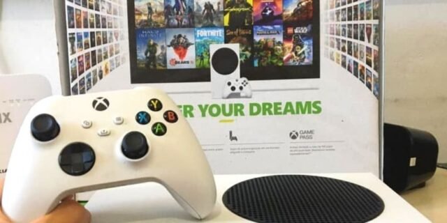 [SUBMARINO] Console Xbox Series S 500gb + Controle Sem Fio – Branco