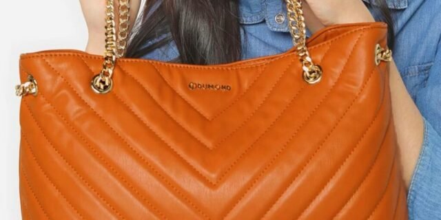 [DAFITI] Bolsa Dumond Matelassê Caramelo