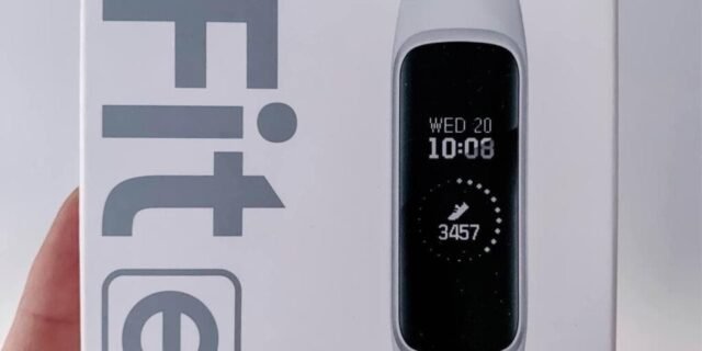 [PONTO] Galaxy Fit E ou Fit2 Samsung com Bluetooth, Sensor de Frequência Cardíaca e Resistência à água