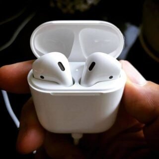 [MAGAZINE] AirPods Apple – com Estojo de Recarga
