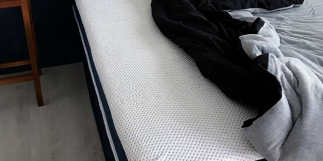 [AMERICANAS] Colchão Casal Mola Ensacada Guldi Macio (25x138x188) Azul E Branco