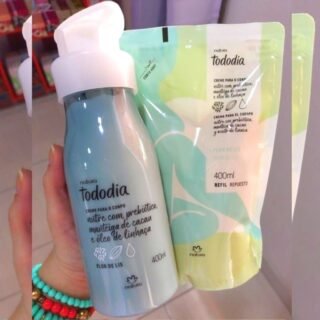 [NATURA] Kit Creme Desodorante Nutritivo Para o Corpo Flor De Lis