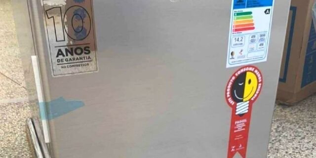 [SHOPTIME] Frigobar 45 Lt Preto Com Inox Classe A Midea