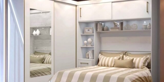 [AMERICANAS] Guarda Roupa Casal com Cabeceira Queen e Espelho 4 Portas de Correr 3 Gavetas Florença Espresso