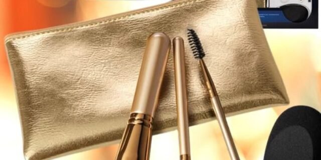 [O BOTICARIO] Kit Pincéis e Esponja para Maquiagem Make B