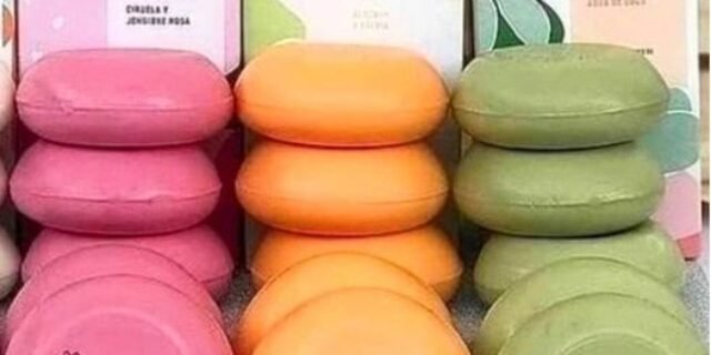 [NATURA] SÃO 3 CAIXAS: Conjunto De Sabonetes Em Barra Puro Vegetal Tododia