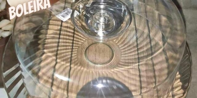 [MAGAZINE] Boleira de Vidro Redonda com Tampa Plástico – Ruvolo New Gourmet Bali 32,5cm