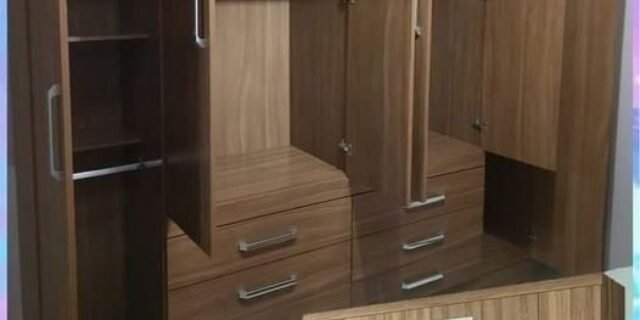 [MAGAZINE] Guarda-roupa Casal com Espelho 6 Portas – 6 Gavetas Demóbile Paris II