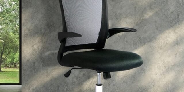 [MAGAZINE] Cadeira de Escritório Presidente Giratória Preta – PRE-001 AC Comercial