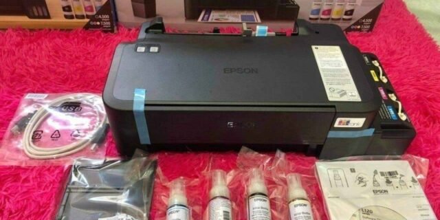 Impressora Epson Ecotank L121 – Tanque de Tinta Colorida, Cabo USB, Bivolt