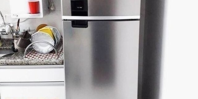 Geladeira/Refrigerador Brastemp Frost Free Evox – Duplex 400L BRM54 HKANA