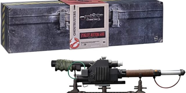 Ghostbusters Série Plasma – Lança-neutrinos do Spengler Premium do filme Os Caça-Fantasmas – E9562 – Hasbro