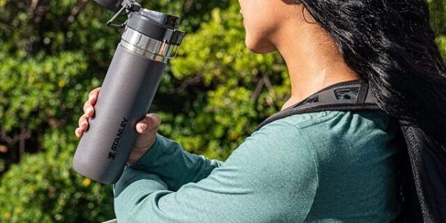 Stanley Garrafa The Quick Flip GO, 680 g / 0,7 L