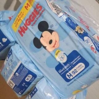 Fralda Huggies Tripla Proteção M 92 unidades