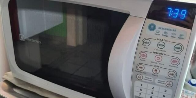 Micro-ondas Electrolux MTD30 – 20L