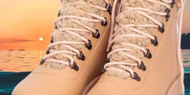 Bota Colcci Wiley Cano Médio Fake Fur Feminina (2 Cores)