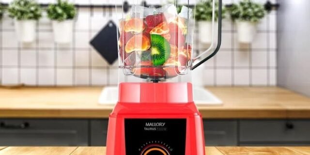 Liquidificador Mallory Taurus Vermelho 1000W com 12 Velocidades