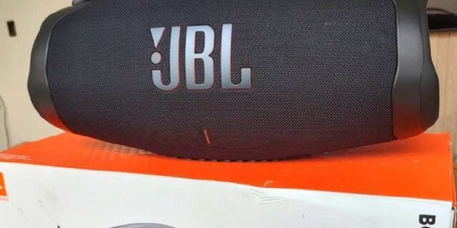 Caixa de Som Bluetooth JBL Boombox 3 Preta – 180W – JBLBOOMBOX3SBLKBR