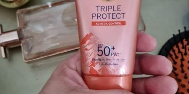 NIVEA SUN Protetor Solar Facial Tripla Proteção Loção Antiacne FPS 50 40ml