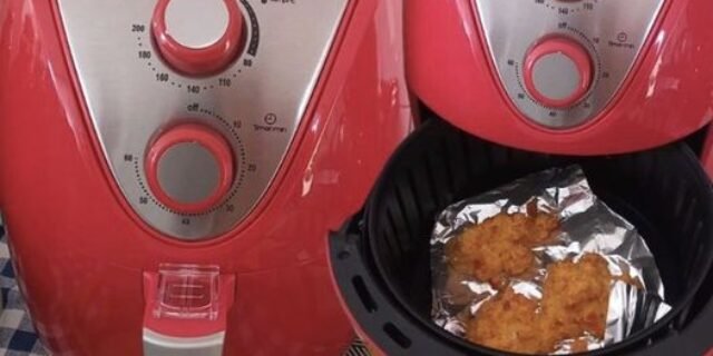 Fritadeira Elétrica Sem Óleo Air Fryer Mondial AF-32-RI 3,5L – Vermelha/Inox SÓ 110V