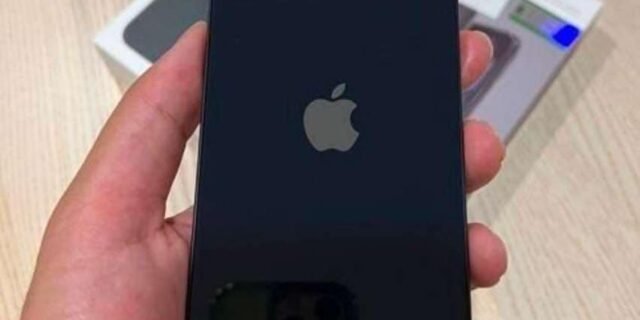Apple iPhone 13 (128 GB) – Meia-noite