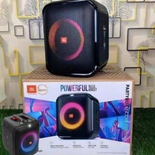 Caixa de som portátil JBL Partybox Encore Essential com som potente de 100W RMS