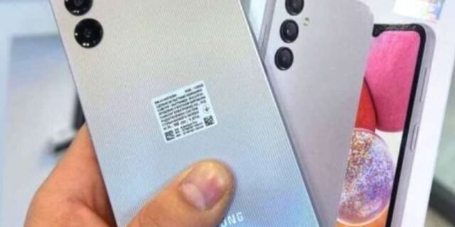 Smartphone Samsung Galaxy A14 5G, 128GB, 4GB RAM, Tela Infinita de 6.6 (3 Cores)