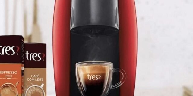 Cafeteira Espresso TRES LOV Multibebidas – Vermelha 110V