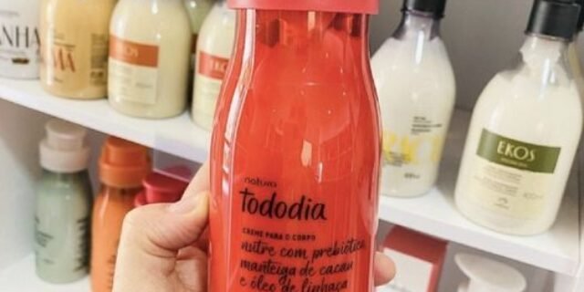 Creme Desodorante Nutritivo Para o Corpo Tododia Cereja e Avelã – 400 ml