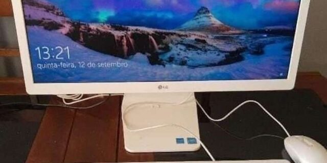 Computador All In One LG 22V280 Celeron, 4GB DDR4, 500GB, Windows 11 Home, Branco