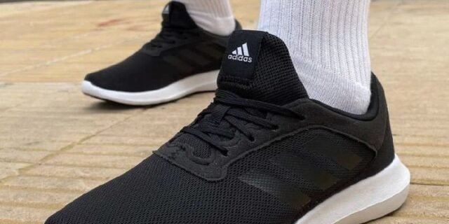 Tênis Adidas Coreracer Feminino