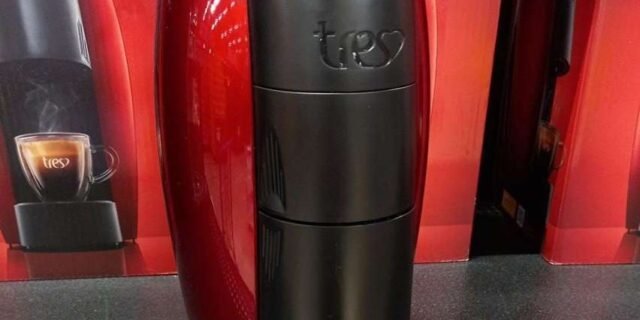 Cafeteira Espresso Tres, Lov, Vermelha 127V 3 Corações