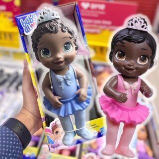 Boneca Baby Alive Doce Bailarina Negra Vestido Rosa, com Acessórios de Ballet – F1275 – Hasbro