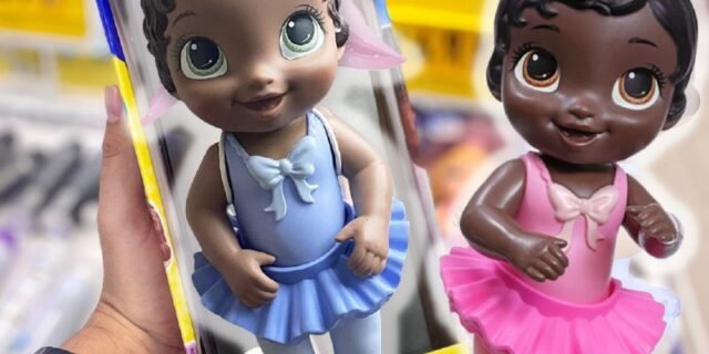 Boneca Baby Alive Doce Bailarina Negra Vestido Rosa, com Acessórios de Ballet – F1275 – Hasbro