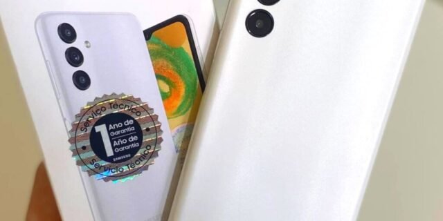 Smartphone Samsung Galaxy A04s 64GB 4G – Octa-Core 4GB RAM 6,5” Câm. Tripla + Selfie 5MP ( 3 Cores )