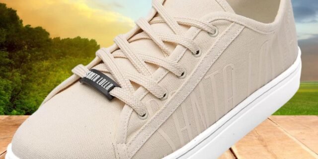 Tênis Santa Lolla Logo Bege