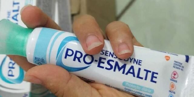 Sensodyne – Creme Dental Pró-Esmalte para Dentes Sensíveis – 50g