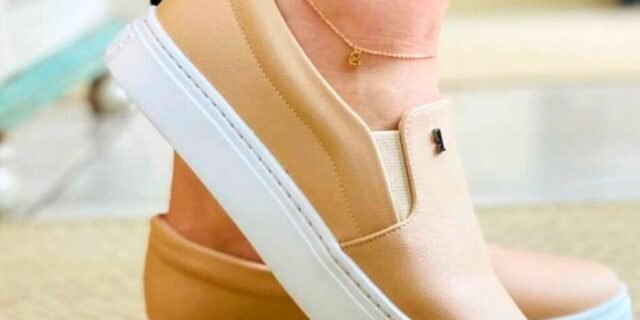 Slip On Santa Lolla Logo Feminino – Bege