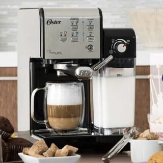 Kit Cafeteira PrimaLatte Black e Moedor de Café Oster