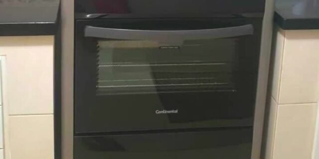 Fogão 5 Bocas Continental Automático Prata com Mesa de Vidro Temperado (FC5VS) – Bivolt