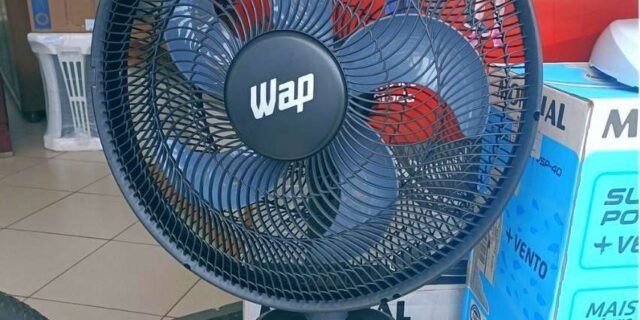 Ventilador de Mesa WAP Rajada TURBO W130 50CM 220V