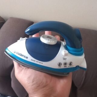 Ferro de Passar Cadence Compact, 850W, Branco e Azul, Bivolt, IRO050
